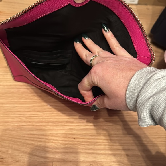 Rebecca Minkoff “Leo” envelope clutch-hot pink - Picture 2 of 4